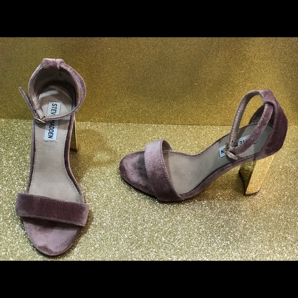 Steve Madden Shoes - Worn twice Steve Madden pink and gold heels